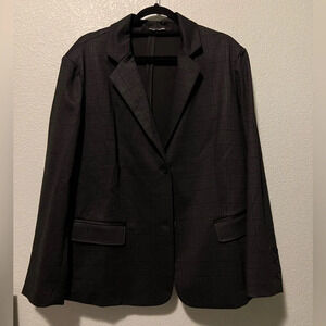 Amanda & Chelsea Blazer size 2X